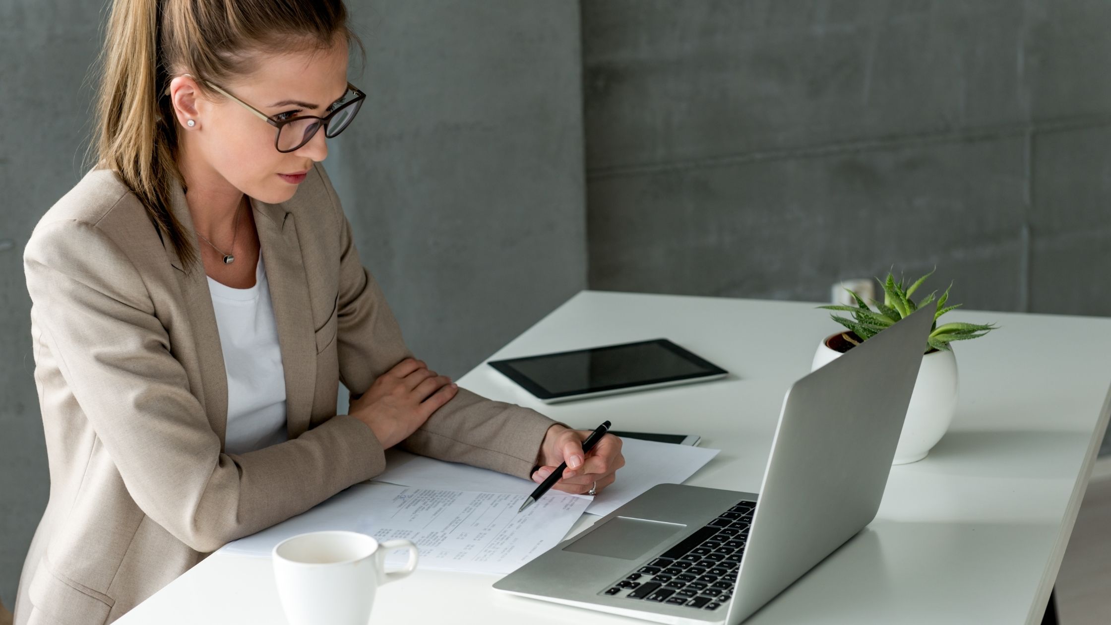 Miniaturka Wirtualny adres w Warszawie – jak wybrać najlepszą lokalizację?